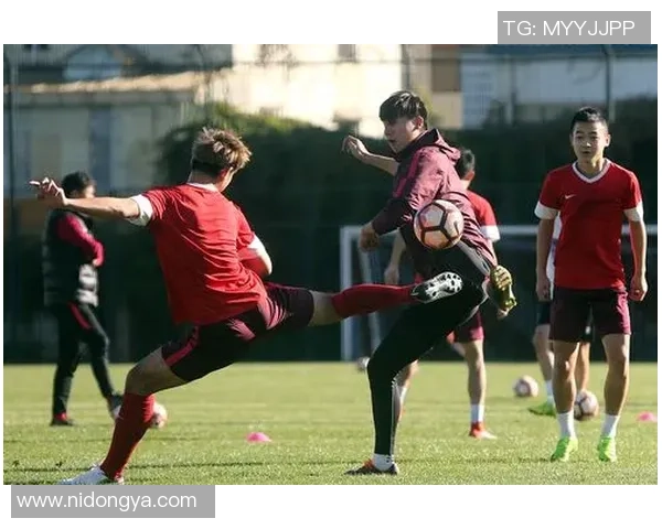 赛后分析：上海足球队与成都足球队的耐力较量与战术对决