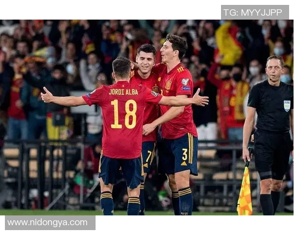 西班牙足球战术新篇章：区域防守革新对球队的深远影响与启示