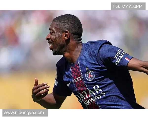 18号足球明星的传奇故事与辉煌成就揭秘