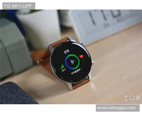 足球明星佩戴苹果手表展现时尚与科技完美结合的魅力与风采 足球明星佩戴苹果手表展现时尚与科技完美结合的魅力与风采