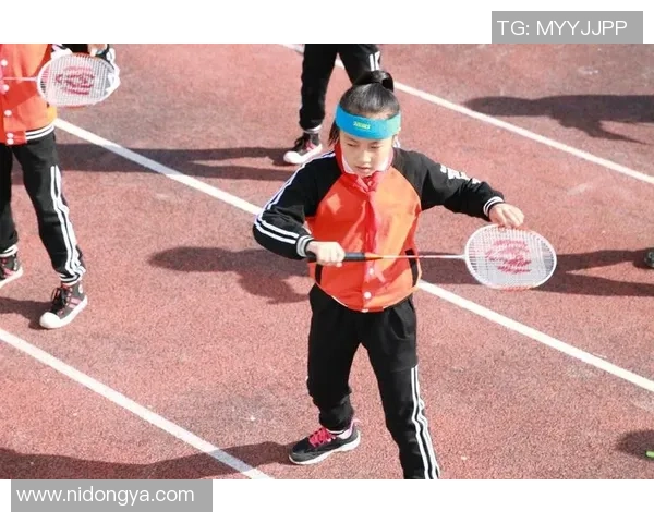 戴皮筋的足球明星背后的故事与他们的运动精神探秘