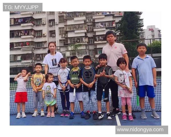 深圳网球队的团队协作与战术配合分析探讨